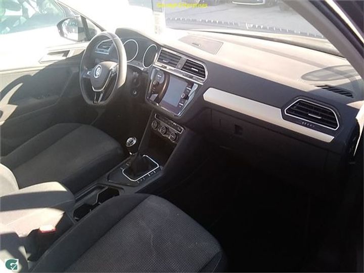 Photo 21 VIN: WVGZZZ5NZKW355604 - VOLKSWAGEN TIGUAN 