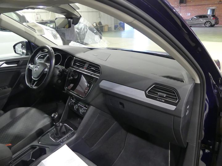 Photo 2 VIN: WVGZZZ5NZKW358213 - VW TIGUAN 