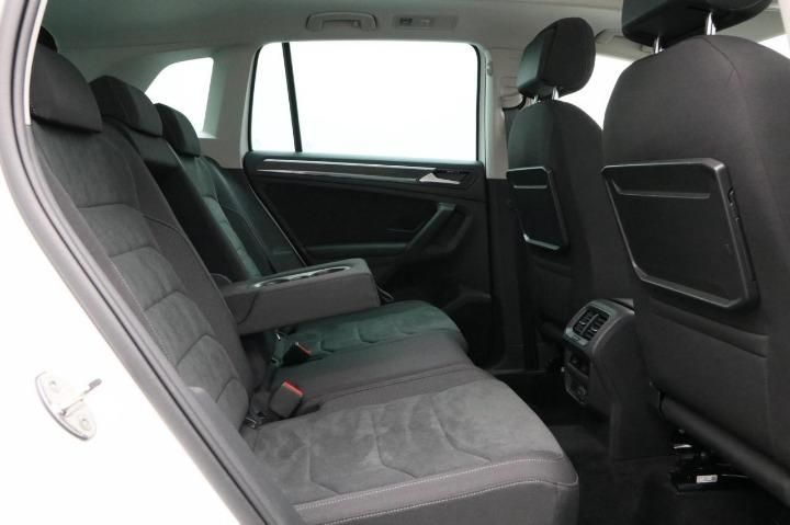 Photo 27 VIN: WVGZZZ5NZKW361958 - VOLKSWAGEN TIGUAN SUV 