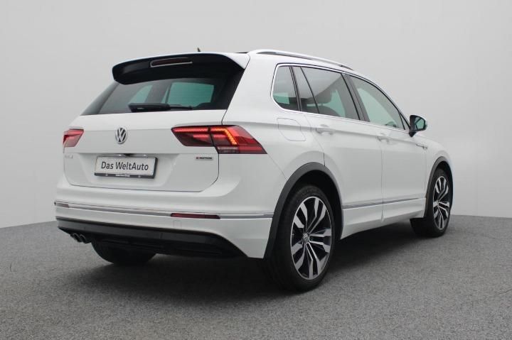 Photo 8 VIN: WVGZZZ5NZKW361958 - VOLKSWAGEN TIGUAN SUV 