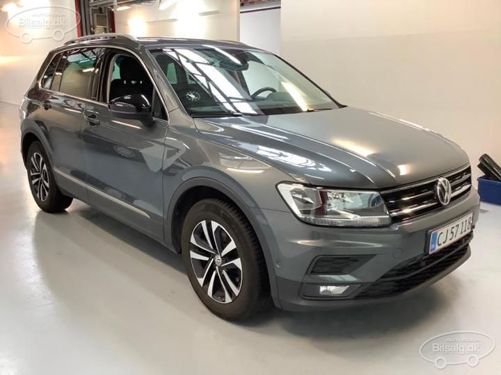 Photo 2 VIN: WVGZZZ5NZKW363561 - VOLKSWAGEN TIGUAN SUV 