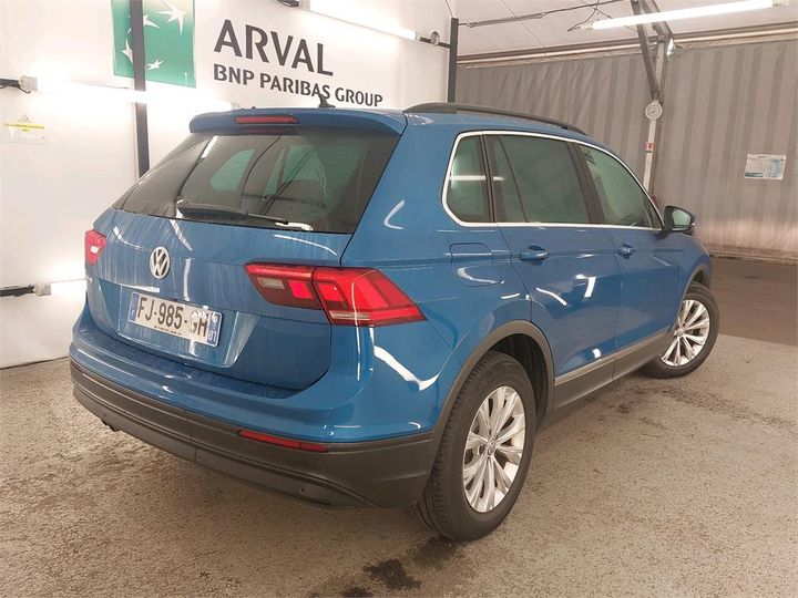 Photo 2 VIN: WVGZZZ5NZKW382938 - VOLKSWAGEN TIGUAN 