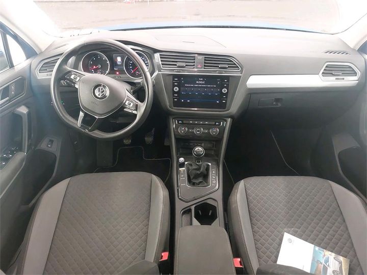 Photo 3 VIN: WVGZZZ5NZKW382938 - VOLKSWAGEN TIGUAN 