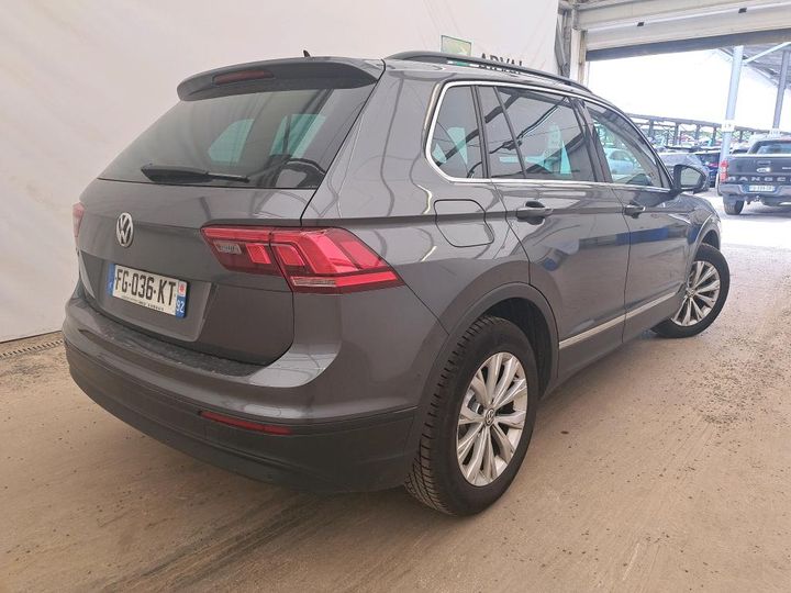 Photo 1 VIN: WVGZZZ5NZKW383396 - VW TIGUAN 