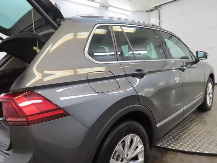 Photo 27 VIN: WVGZZZ5NZKW383484 - VOLKSWAGEN TIGUAN 