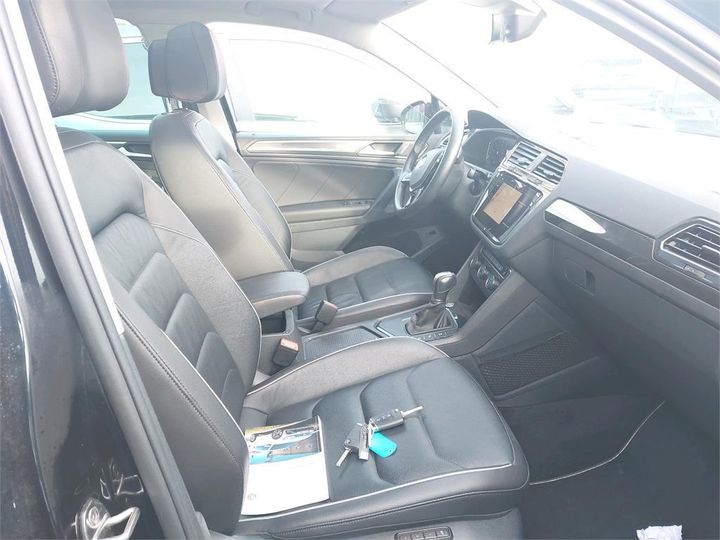 Photo 4 VIN: WVGZZZ5NZKW386387 - VOLKSWAGEN TIGUAN 