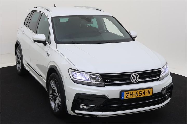 Photo 1 VIN: WVGZZZ5NZKW387512 - VW TIGUAN 