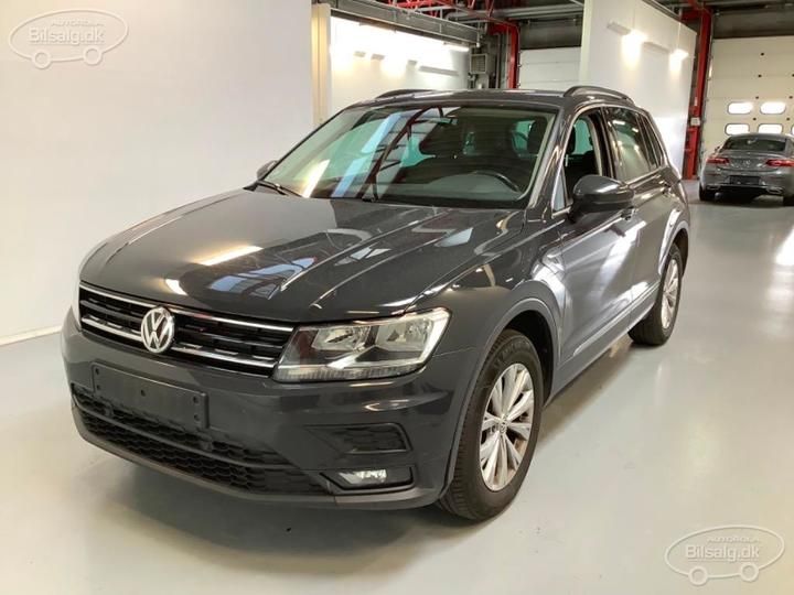 Photo 1 VIN: WVGZZZ5NZKW387699 - VOLKSWAGEN TIGUAN SUV 