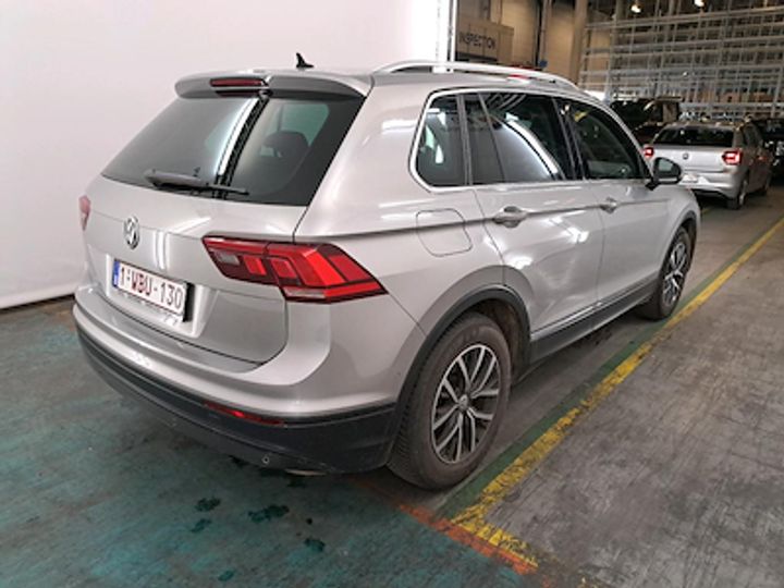 Photo 3 VIN: WVGZZZ5NZKW802794 - VW TIGUAN 