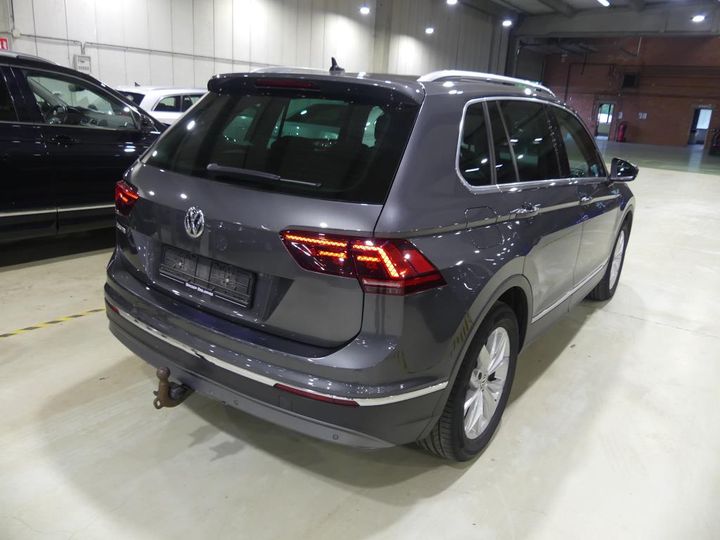 Photo 1 VIN: WVGZZZ5NZKW805041 - VW TIGUAN 