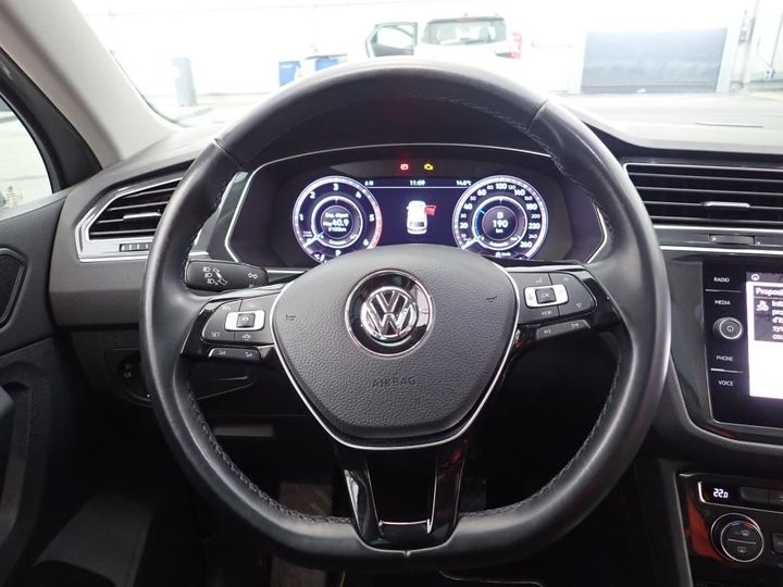 Photo 10 VIN: WVGZZZ5NZKW807108 - VOLKSWAGEN TIGUAN 