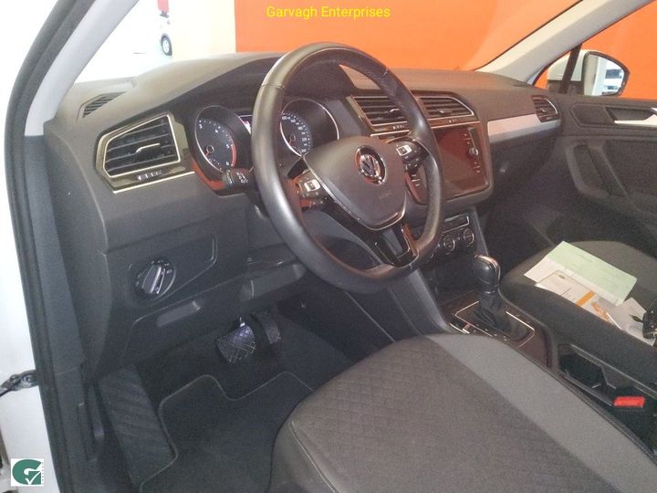 Photo 6 VIN: WVGZZZ5NZKW820197 - VOLKSWAGEN TIGUAN 