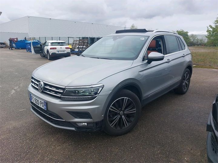 Photo 1 VIN: WVGZZZ5NZKW821592 - VOLKSWAGEN TIGUAN 