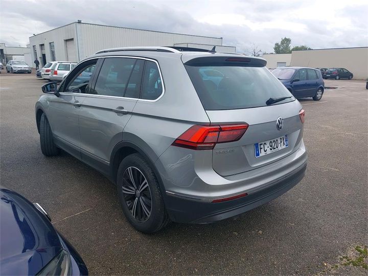 Photo 10 VIN: WVGZZZ5NZKW821592 - VOLKSWAGEN TIGUAN 