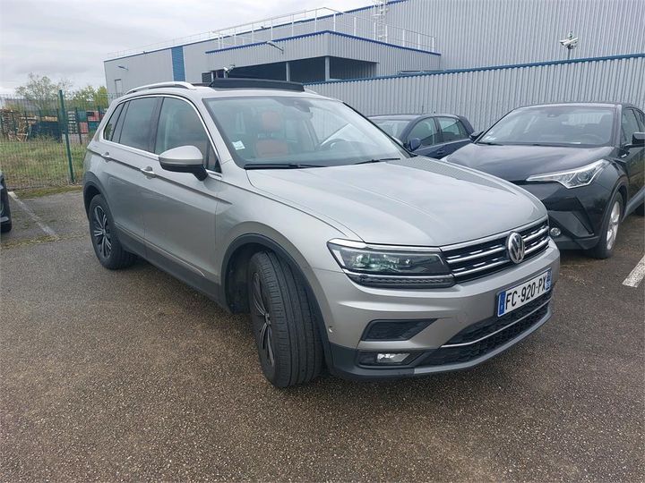 Photo 5 VIN: WVGZZZ5NZKW821592 - VOLKSWAGEN TIGUAN 