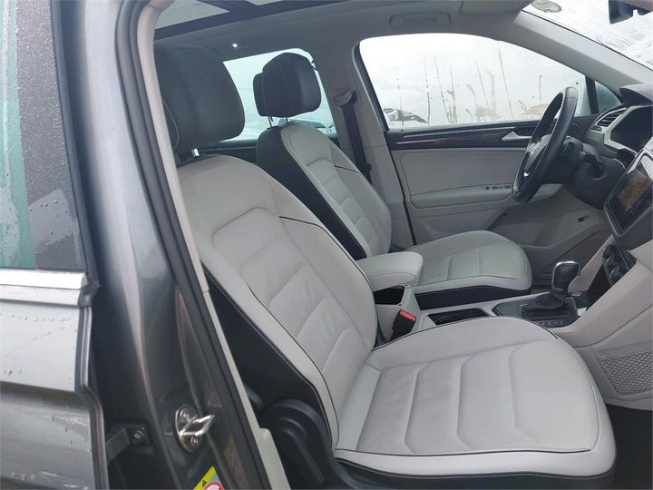 Photo 6 VIN: WVGZZZ5NZKW821672 - VOLKSWAGEN TIGUAN 