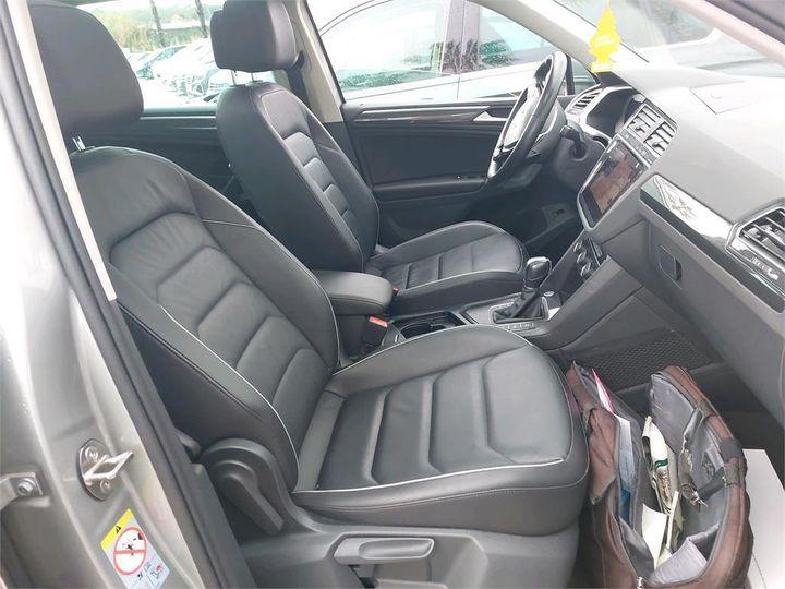 Photo 5 VIN: WVGZZZ5NZKW823299 - VOLKSWAGEN TIGUAN 