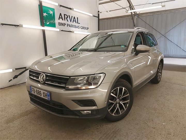 Photo 1 VIN: WVGZZZ5NZKW825201 - VOLKSWAGEN TIGUAN 