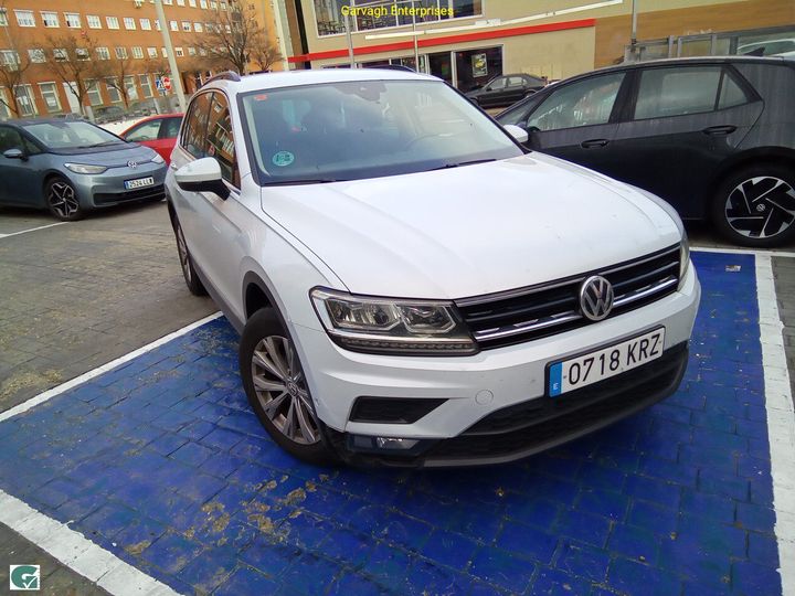 Photo 19 VIN: WVGZZZ5NZKW827812 - VOLKSWAGEN TIGUAN 