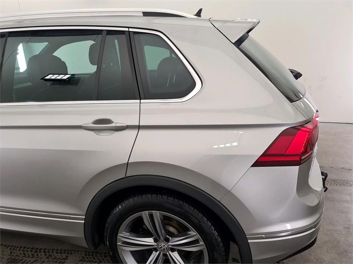 Photo 10 VIN: WVGZZZ5NZKW828916 - VOLKSWAGEN TIGUAN 