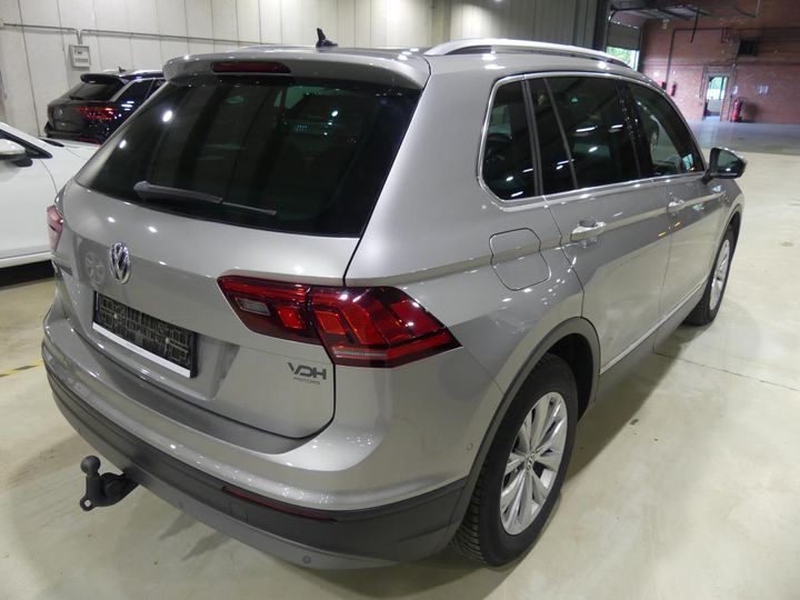 Photo 1 VIN: WVGZZZ5NZKW838075 - VW TIGUAN 