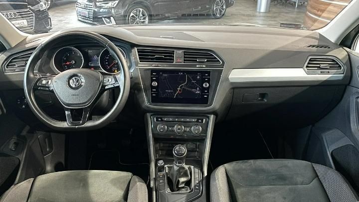 Photo 8 VIN: WVGZZZ5NZKW838550 - VOLKSWAGEN TIGUAN ESTATE 