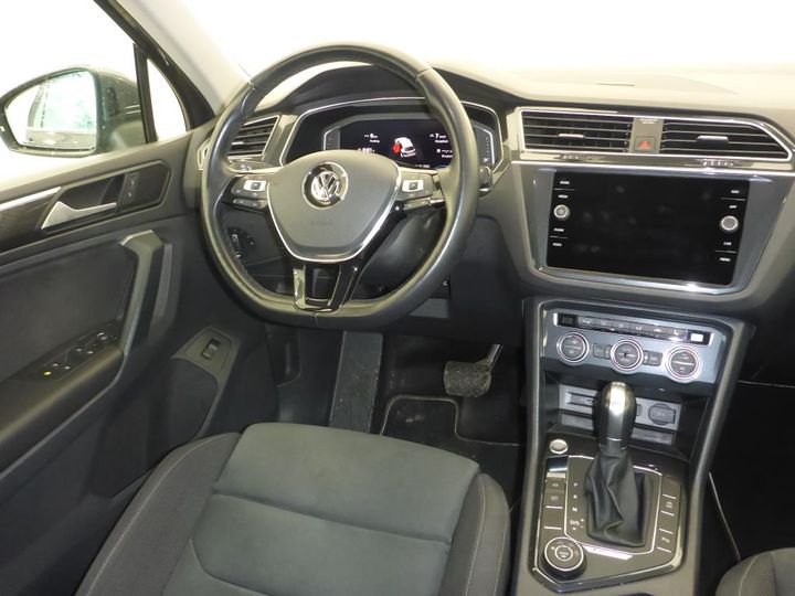 Photo 9 VIN: WVGZZZ5NZKW838904 - VOLKSWAGEN TIGUAN 