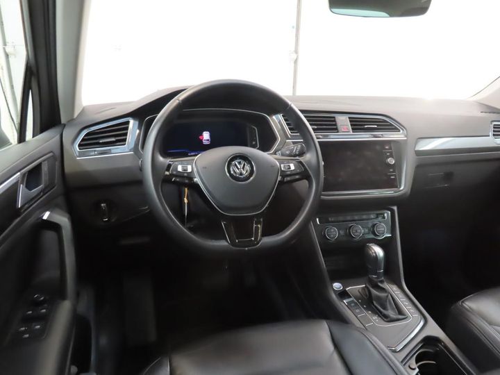 Photo 2 VIN: WVGZZZ5NZKW840002 - VW TIGUAN 