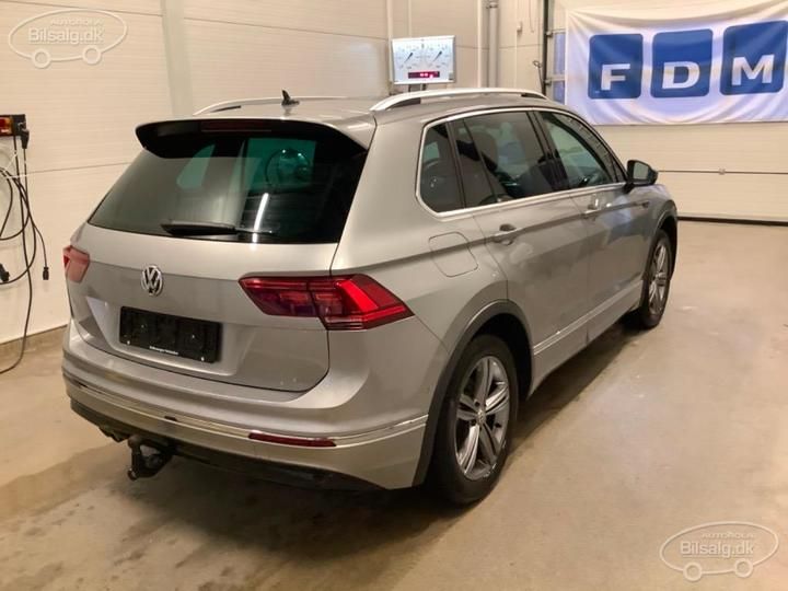 Photo 22 VIN: WVGZZZ5NZKW840357 - VOLKSWAGEN TIGUAN ESTATE 