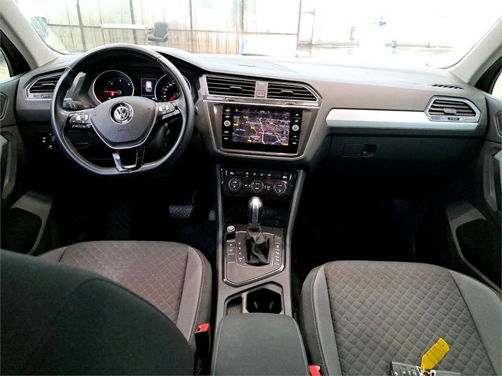 Photo 3 VIN: WVGZZZ5NZKW854786 - VOLKSWAGEN TIGUAN 