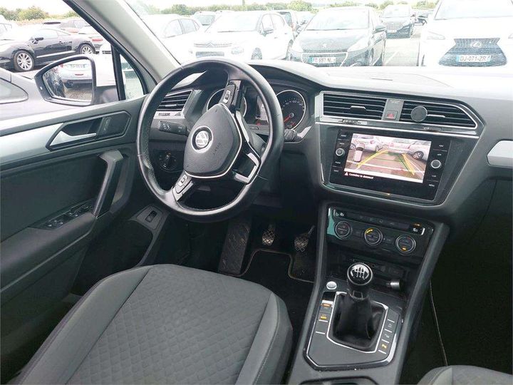 Photo 4 VIN: WVGZZZ5NZKW856792 - VOLKSWAGEN TIGUAN 