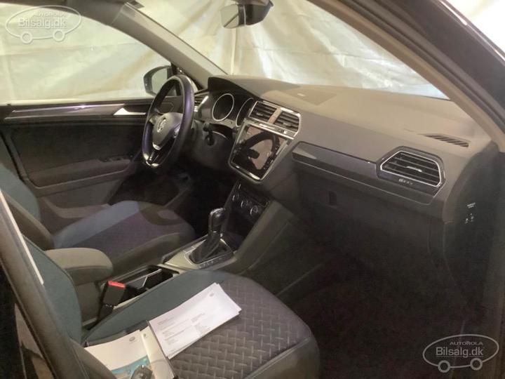 Photo 4 VIN: WVGZZZ5NZKW858435 - VOLKSWAGEN TIGUAN ESTATE 