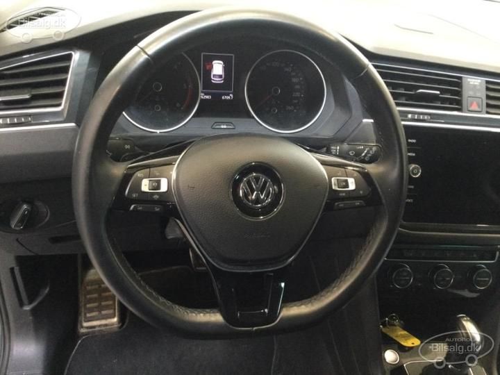 Photo 3 VIN: WVGZZZ5NZKW859663 - VOLKSWAGEN TIGUAN SUV 