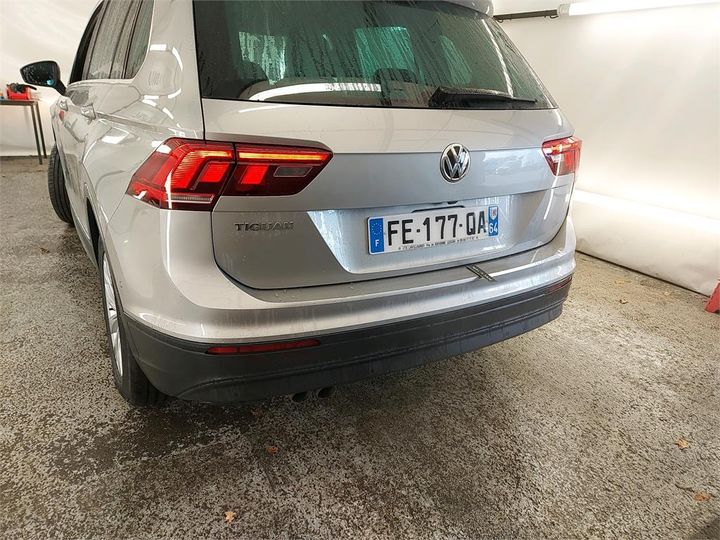 Photo 32 VIN: WVGZZZ5NZKW860039 - VOLKSWAGEN TIGUAN 