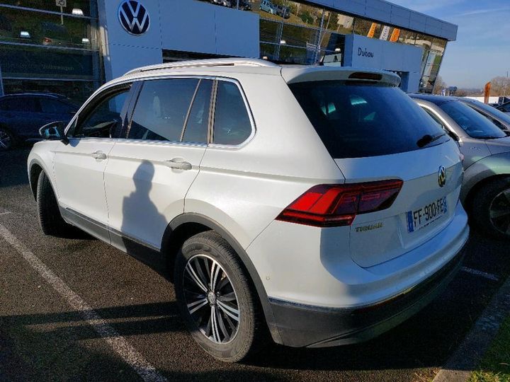 Photo 10 VIN: WVGZZZ5NZKW864064 - VOLKSWAGEN TIGUAN 