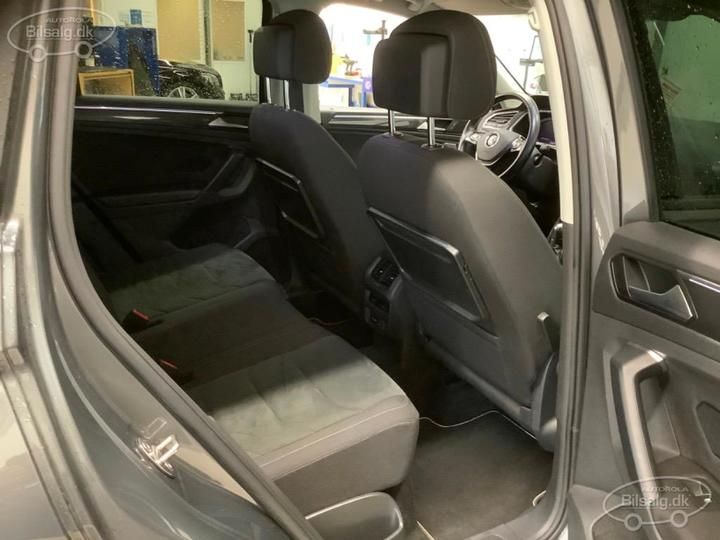 Photo 18 VIN: WVGZZZ5NZKW865789 - VOLKSWAGEN TIGUAN SUV 