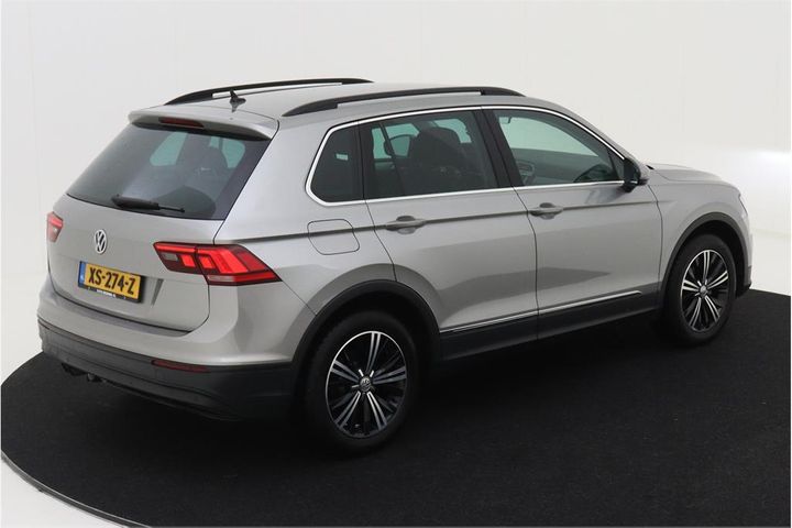 Photo 3 VIN: WVGZZZ5NZKW870768 - VOLKSWAGEN TIGUAN 