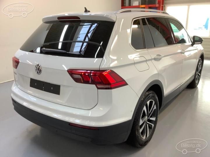 Photo 24 VIN: WVGZZZ5NZKW874996 - VOLKSWAGEN TIGUAN SUV 