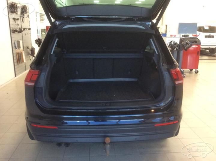 Photo 10 VIN: WVGZZZ5NZKW875759 - VOLKSWAGEN TIGUAN SUV 