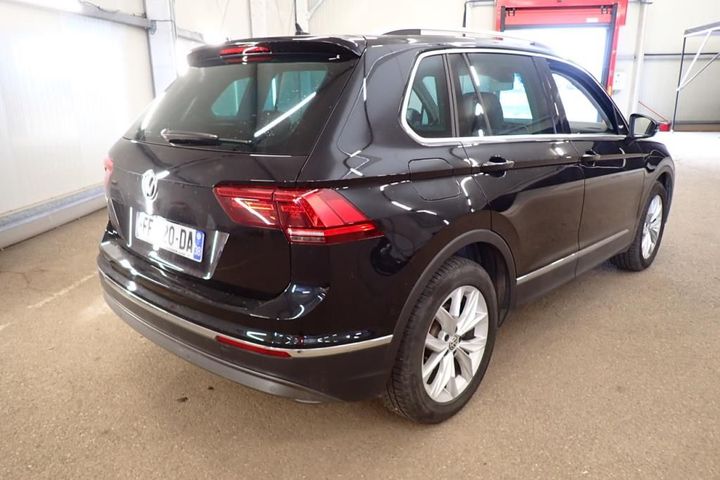 Photo 2 VIN: WVGZZZ5NZKW876023 - VOLKSWAGEN TIGUAN 