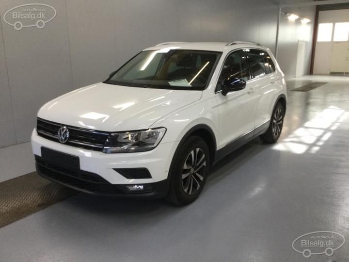 Photo 1 VIN: WVGZZZ5NZKW876470 - VOLKSWAGEN TIGUAN SUV 