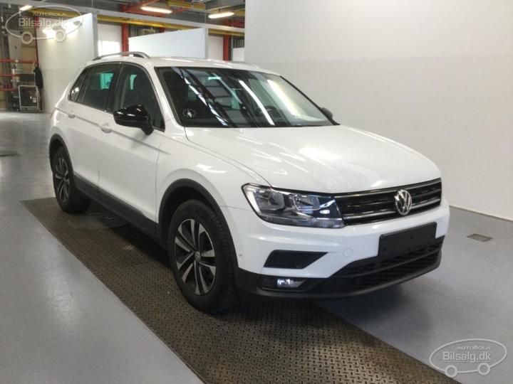 Photo 23 VIN: WVGZZZ5NZKW876470 - VOLKSWAGEN TIGUAN SUV 