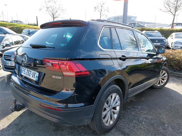 Photo 6 VIN: WVGZZZ5NZKW877423 - VOLKSWAGEN TIGUAN 