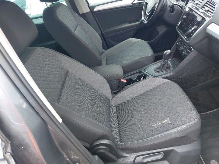 Photo 15 VIN: WVGZZZ5NZKW880261 - VOLKSWAGEN TIGUAN 