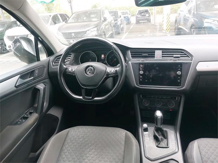 Photo 5 VIN: WVGZZZ5NZKW882042 - VOLKSWAGEN TIGUAN 