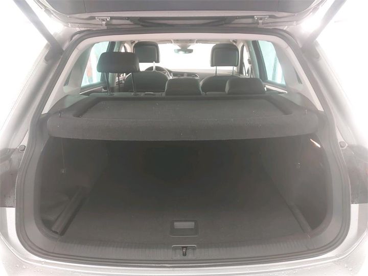 Photo 5 VIN: WVGZZZ5NZKW882679 - VOLKSWAGEN TIGUAN 