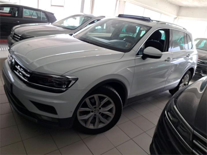 Photo 1 VIN: WVGZZZ5NZKW884375 - VOLKSWAGEN TIGUAN 