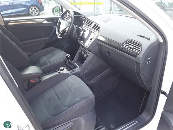 Photo 17 VIN: WVGZZZ5NZKW887541 - VW TIGUAN 