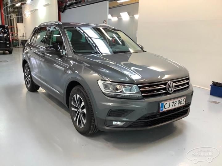 Photo 3 VIN: WVGZZZ5NZKW889201 - VOLKSWAGEN TIGUAN SUV 