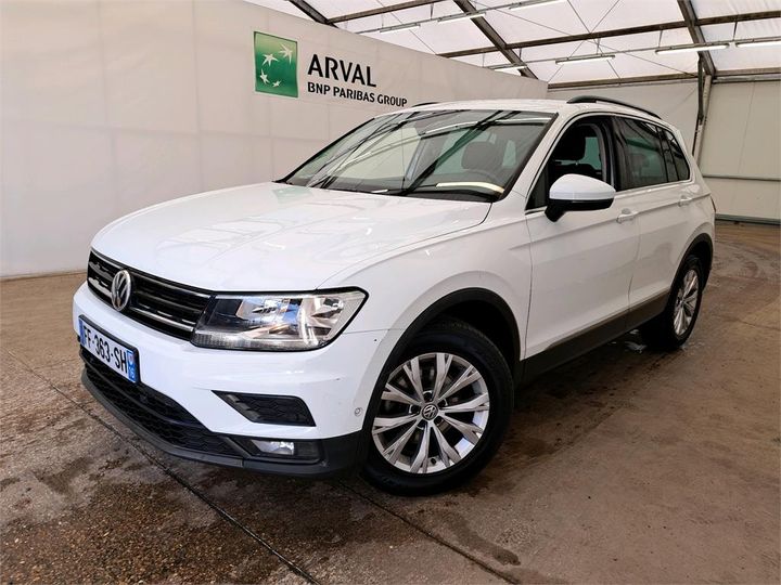 Photo 1 VIN: WVGZZZ5NZKW889747 - VOLKSWAGEN TIGUAN 